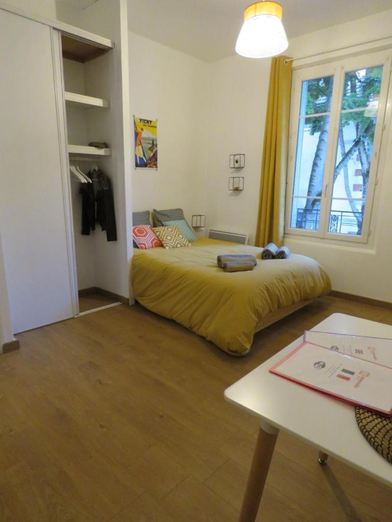 Le Skandi - 28 M² Renove Entre Gare & Centre-Ville Vichy Zewnętrze zdjęcie