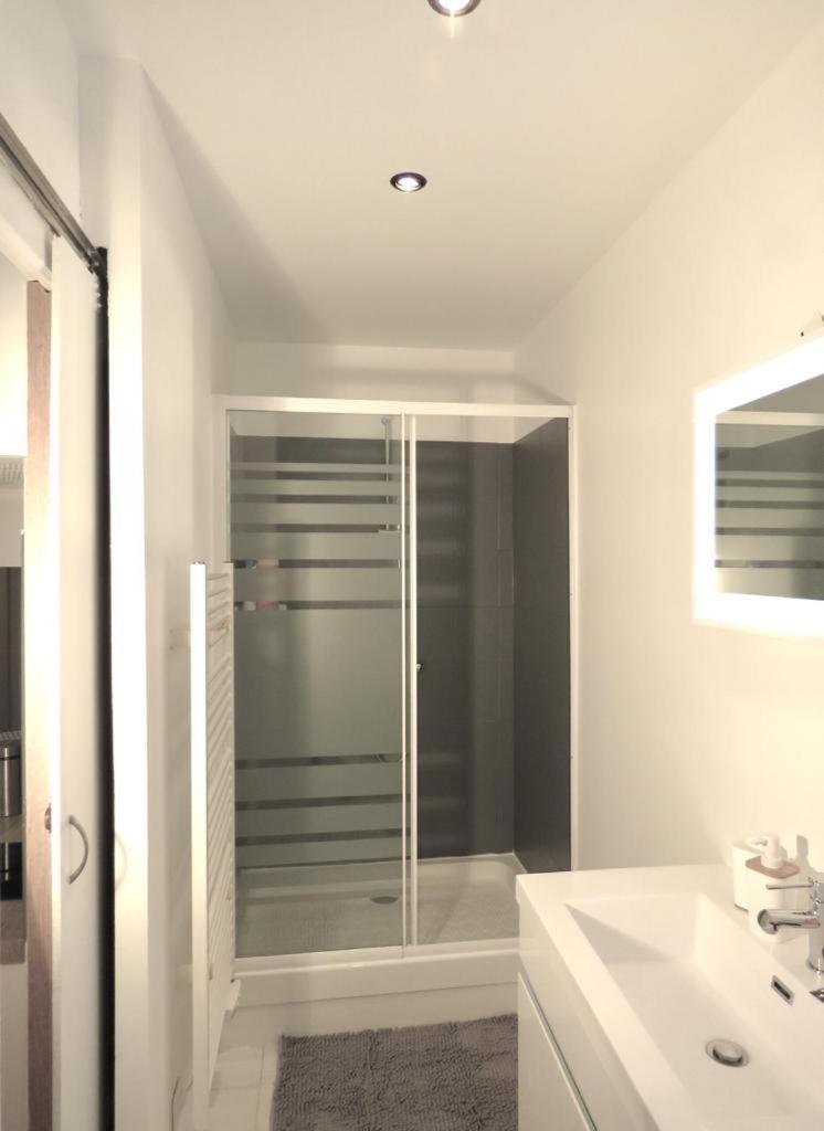 Le Skandi - 28 M² Renove Entre Gare & Centre-Ville Vichy Zewnętrze zdjęcie